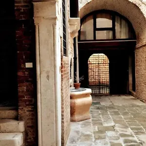 Apartment Miracoli, Venice